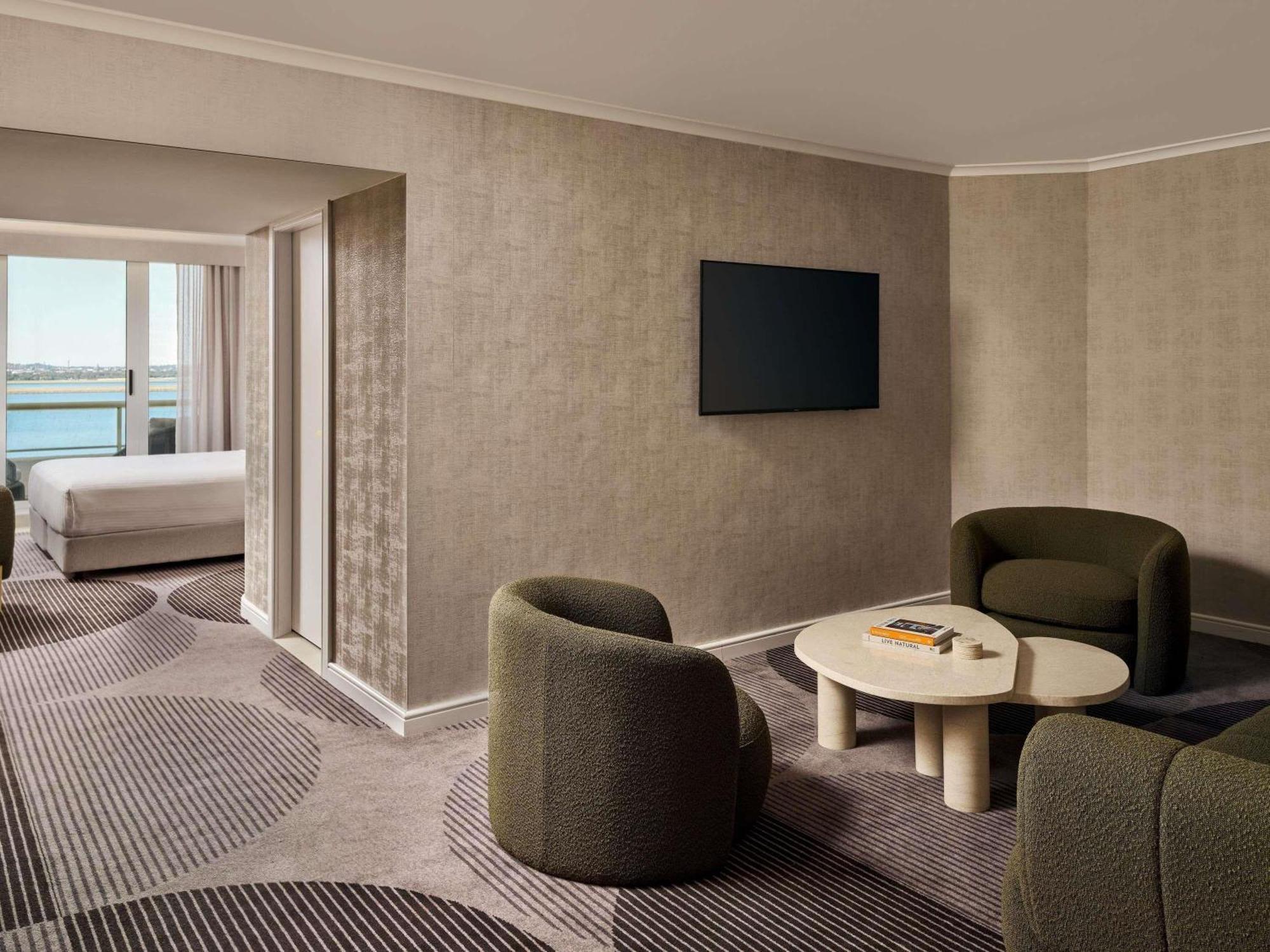 Luxury King Room with Ocean View and Bath - High Floor,1717012309:JPEG